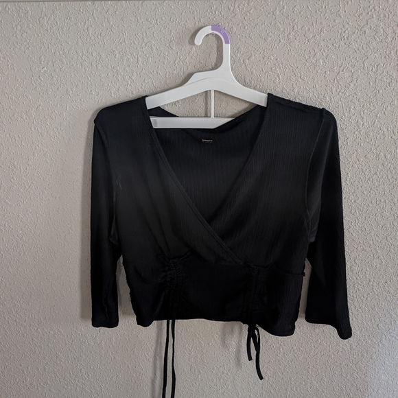 Jennifer Lopez Black Sheer Sleeve Blouse - Picture 3 of 5